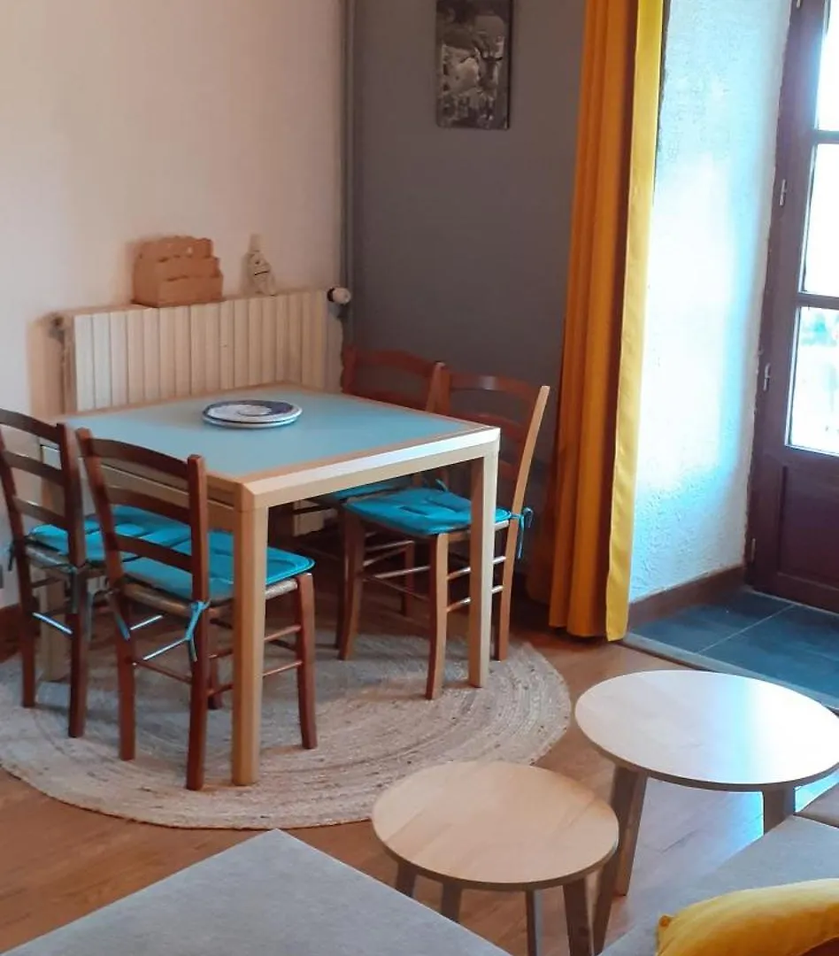 Apartment Le Gite Des Peyreyres Lesperon