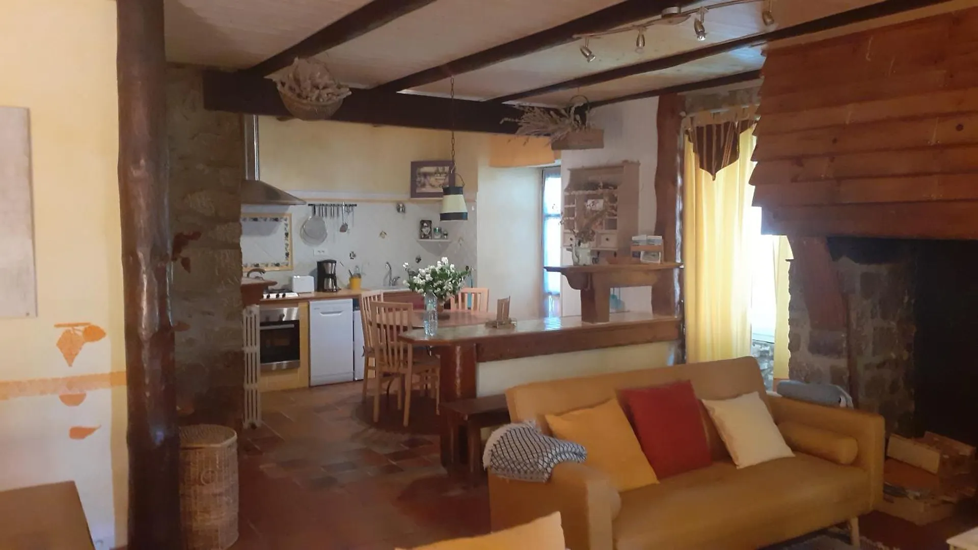 Le Gite Des Peyreyres Lesperon  0*, Lesperon (Ardeche) France